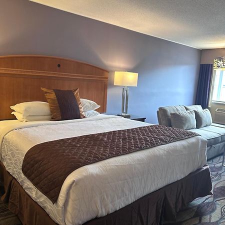 Gateway Inn And Suites Салида Екстериор снимка