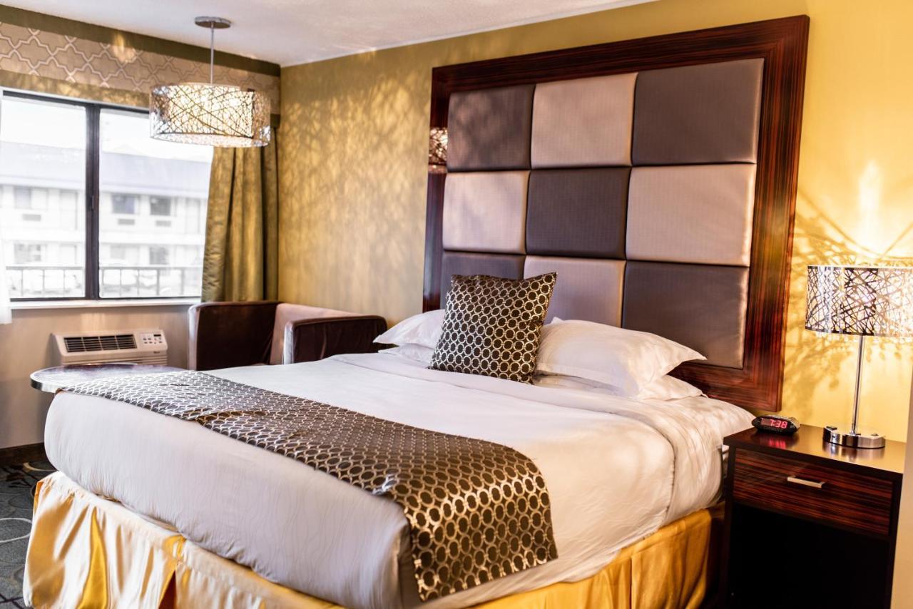 Gateway Inn And Suites Салида Екстериор снимка